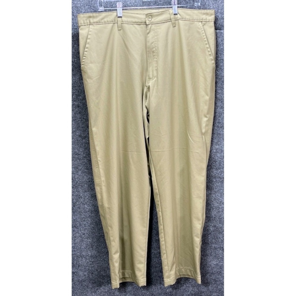 Champion Duo Dry Men's Golf‎ Pants Athleisure Khaki Chino Railroad Size (38x28)